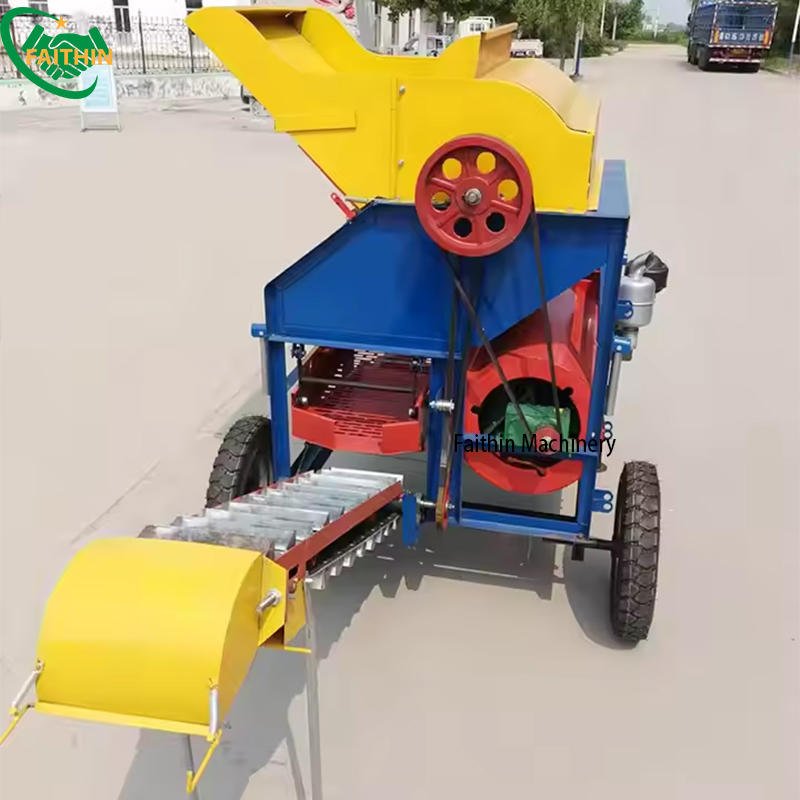 Diesel Power Groundnut Harvesting Machine Agricultural Farm Diesel Peanut Picker Small Peanut Harvesting Picker Machine