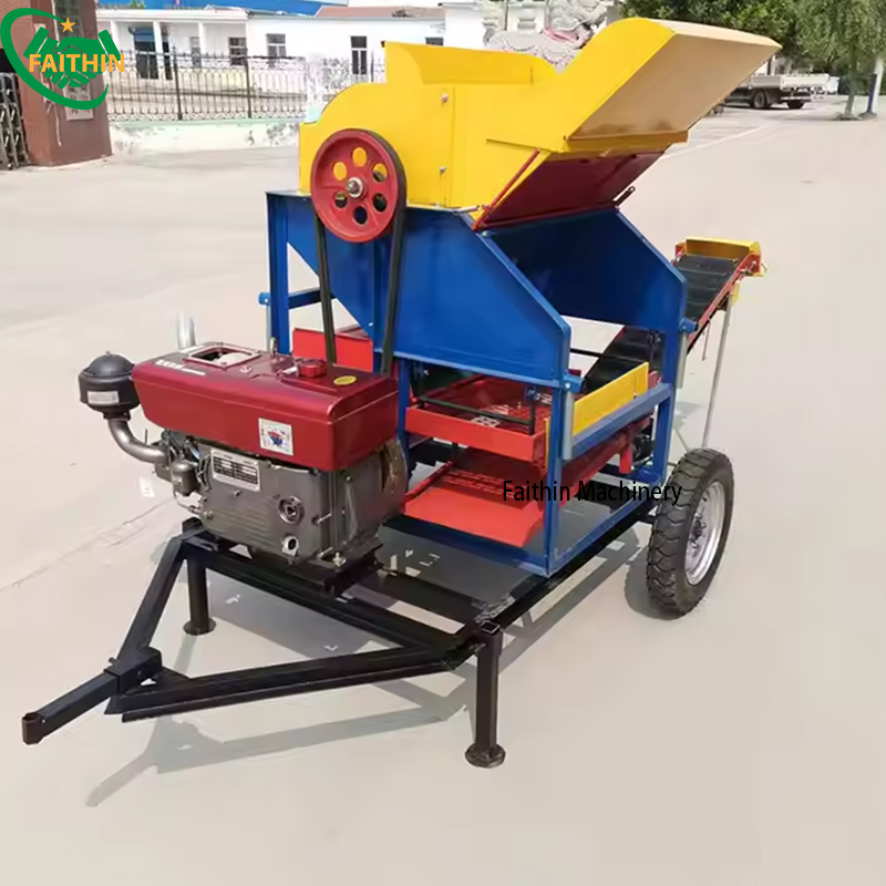 Fully Automatic Groundnut Picking Harvesting Equipment Peanut Picker Harvester Machine For Sale